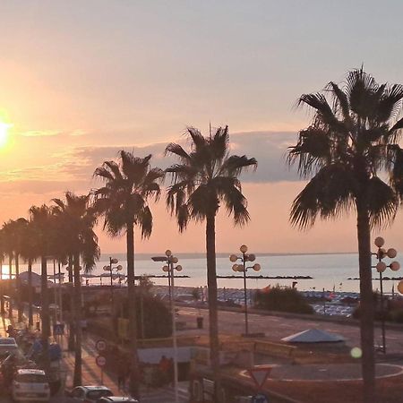 Tramonto Sul Mare Bed & Breakfast Термоли Екстериор снимка