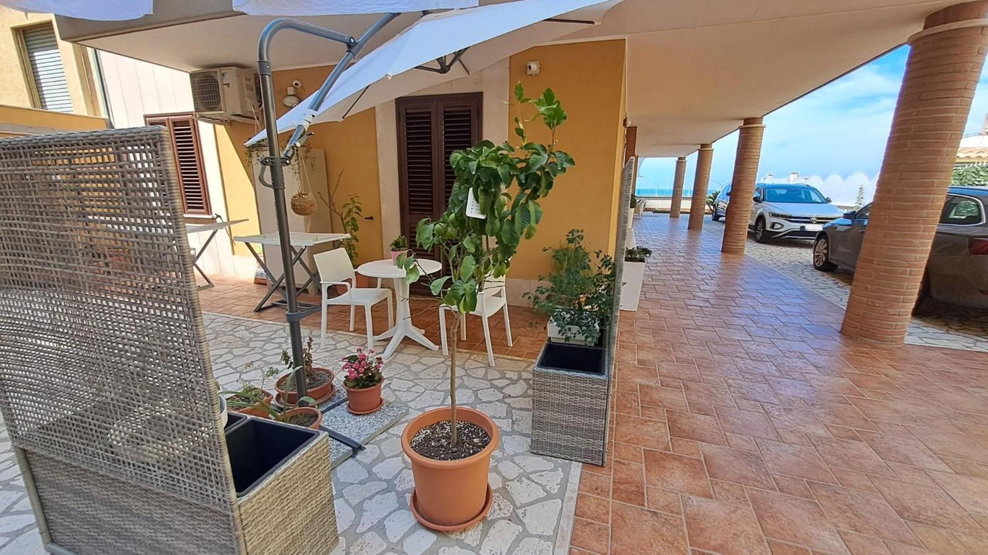 Tramonto Sul Mare Bed & Breakfast Термоли Екстериор снимка